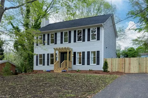 419 Hathaway Dr, Winston Salem, NC 27103