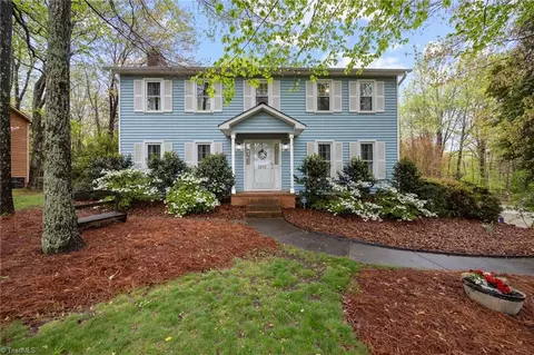 7213 Blackmoor Ct, Kernersville, NC 27284