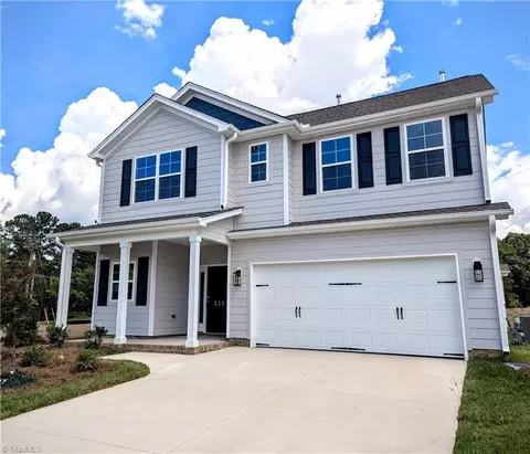 222 Royal Pines Dr, Trinity, NC 27370 photo 2