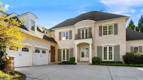 3215 Hobbs Landing Ct, Greensboro, NC 27410