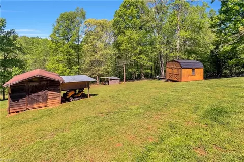2837 Refuge Church Dr, Trinity, NC 27370 photo 32