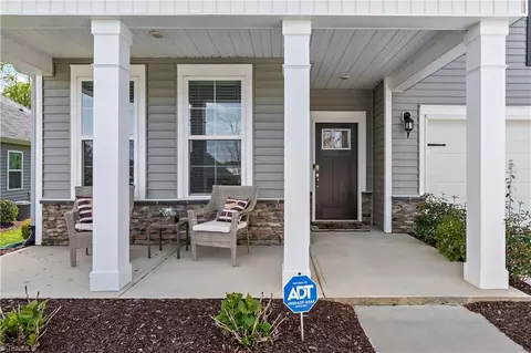 4230 Limestone Ct, Clemmons, NC 27012 photo 2