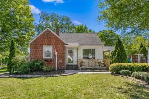 1716 Baker Rd, High Point, NC 27263 photo 1