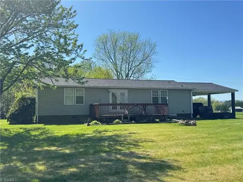2354 Pleasant Ridge Rd, State Road, NC 28676 photo 12