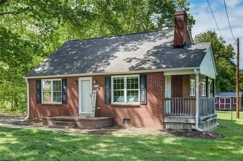 3190 Wentworth St, Reidsville, NC 27320