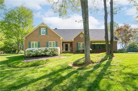 6307 Golden Fern Ct, Greensboro, NC 27406