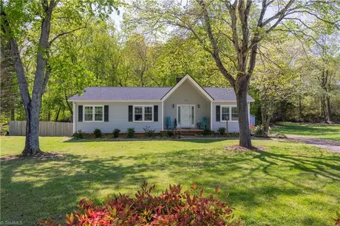 1212 Emerald Dr, Yadkinville, NC 27055