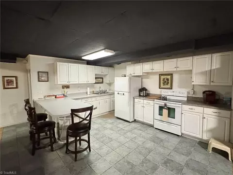 Kitchen - 109 Eldridge Ln, State Road, NC 28676 photo 3 of 3