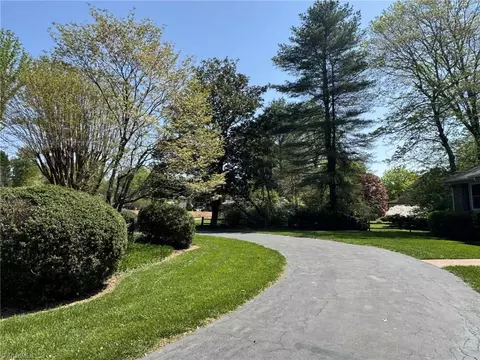 Exterior - 109 Eldridge Ln, State Road, NC 28676 photo 2 of 17