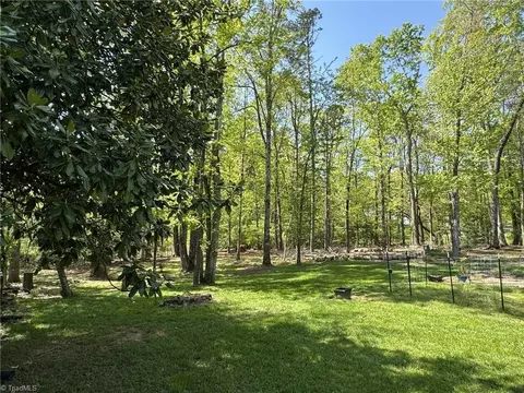 Exterior - 109 Eldridge Ln, State Road, NC 28676 photo 7 of 17