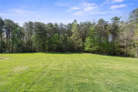 1600 Carson Rd, Pilot Mountain, NC 27041 photo 27