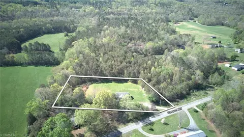 1600 Carson Rd, Pilot Mountain, NC 27041 photo 31