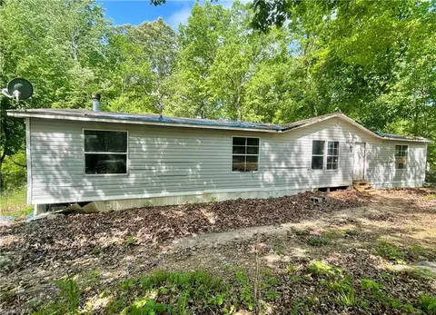 3162 Montclair Ct, Asheboro, NC 27205