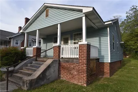 2703 Patterson Ave, Winston Salem, NC 27105