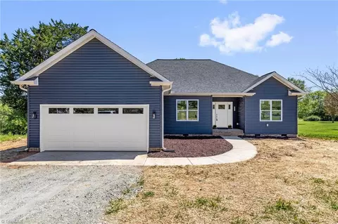 2265 Wayne White Rd, Pleasant Garden, NC 27313
