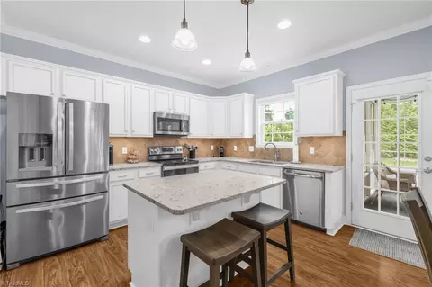 Kitchen - 6212 Hampton Chase Dr, Clemmons, NC 27012 photo 3 of 3