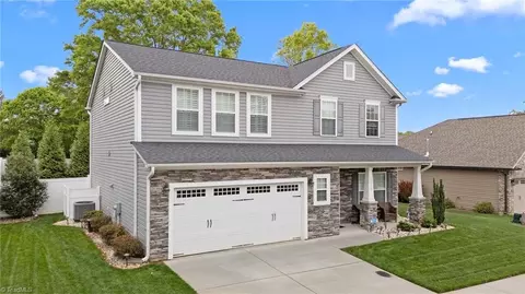 Exterior - 6212 Hampton Chase Dr, Clemmons, NC 27012 photo 2 of 8