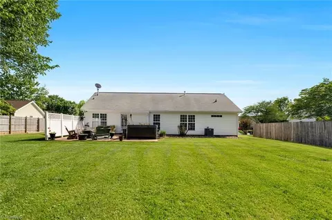 Exterior - 109 Stapleton Way, High Point, NC 27265 photo 3 of 4