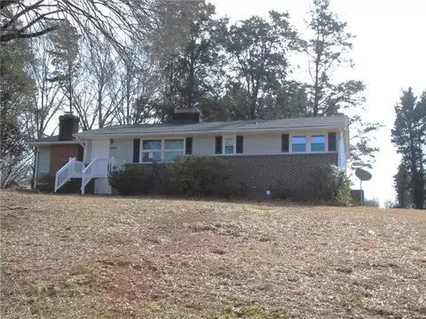 4008 Avera Ave, Winston Salem, NC 27106