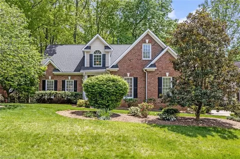 5 Waxwing Cv, Greensboro, NC 27455