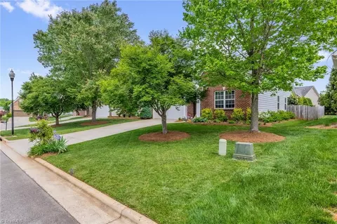 Exterior - 4504 Willows Ct, High Point, NC 27265 photo 2 of 9