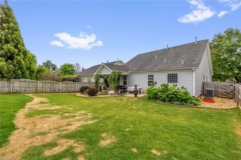 Exterior - 4504 Willows Ct, High Point, NC 27265 photo 6 of 9