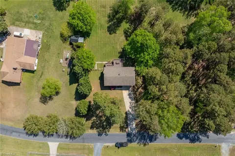 3975 Pine Ridge Dr, Trinity, NC 27370 photo 43