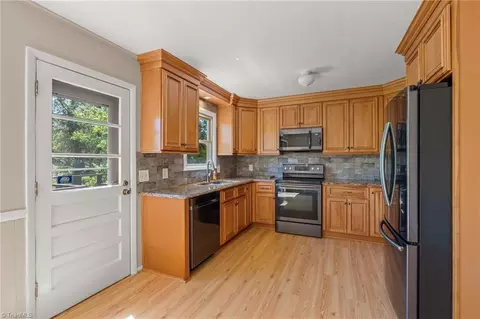 3975 Pine Ridge Dr, Trinity, NC 27370 photo 12