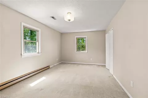 3975 Pine Ridge Dr, Trinity, NC 27370 photo 19