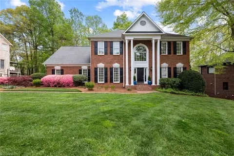 4204 Shoal Creek Dr, Greensboro, NC 27410