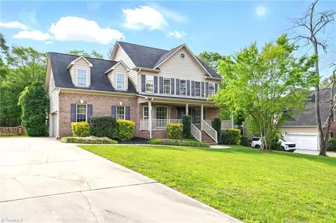 5029 Tamarack Dr, Greensboro, NC 27407