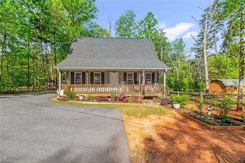 3710 Becks Church Rd, Lexington, NC 27292
