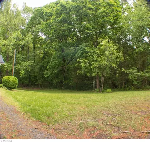 Exterior - 265 Reginald Rd, Mayodan, NC 27027 photo 2 of 3