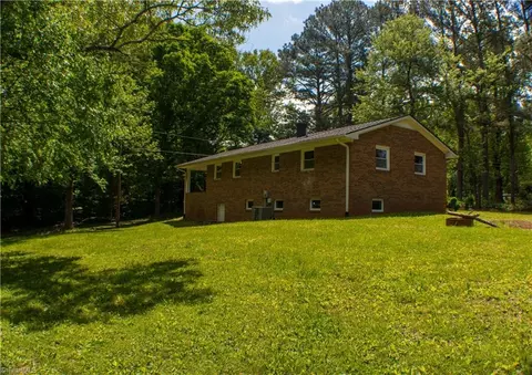 Exterior - 265 Reginald Rd, Mayodan, NC 27027 photo 1 of 3
