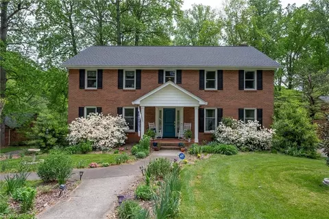 596 Barkworth Rd, Clemmons, NC 27012