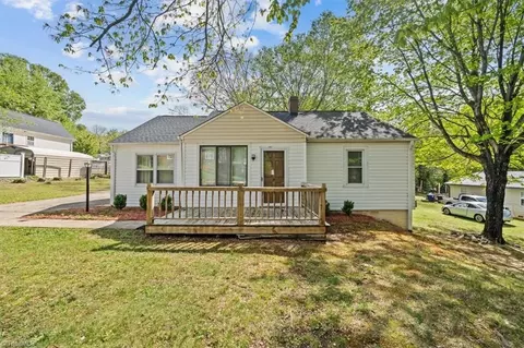3639 Clinard Ave, Winston Salem, NC 27127