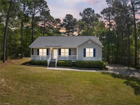 285 Old Cabin Ct, Angier, NC 27501