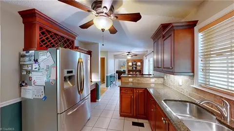 5412 Robbins Country Rd, Trinity, NC 27370 photo 11