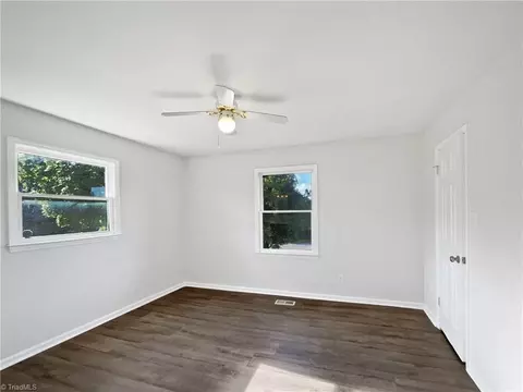 Bedroom - 3916 Rollingwood Ct, Trinity, NC 27370 photo 2 of 6