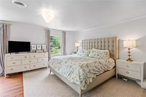 Bedroom - 815 Hillcrest Dr, High Point, NC 27262 photo 3 of 10