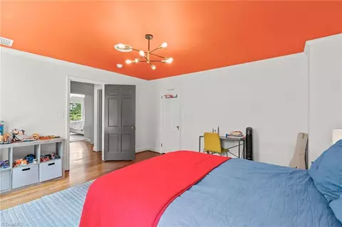 Bedroom - 815 Hillcrest Dr, High Point, NC 27262 photo 6 of 10