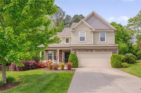 504 Applecross Dr, Mebane, NC 27302