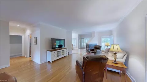 2329 Addison Blvd, High Point, NC 27262 photo 13