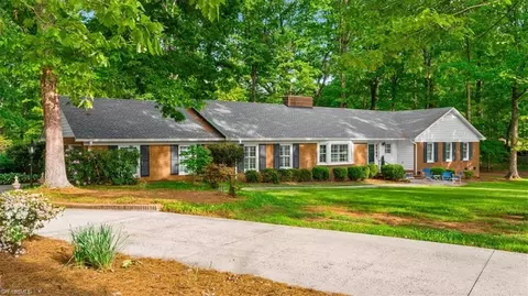315 Elam Ave, Ramseur, NC 27316