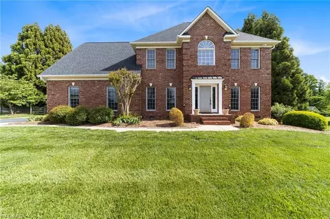 5806 Billet Rd, Oak Ridge, NC 27310