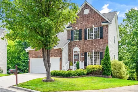 4632 Village Square Ct, Greensboro, NC 27409