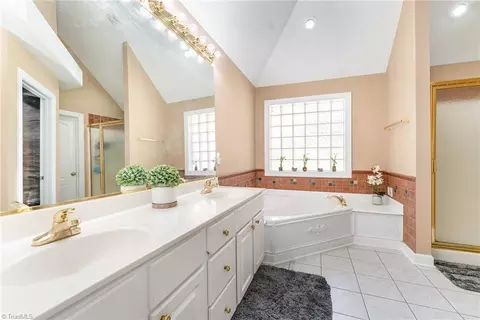 593 Carson Ridge Dr, Oak Ridge, NC 27310 photo 20