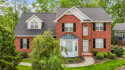 730 Greyrock Rd, Whitsett, NC 27377