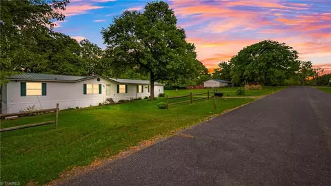 4838 Sparta Dr, Sophia, NC 27350