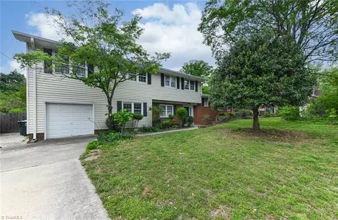 819 Montpelier Dr, Greensboro, NC 27410